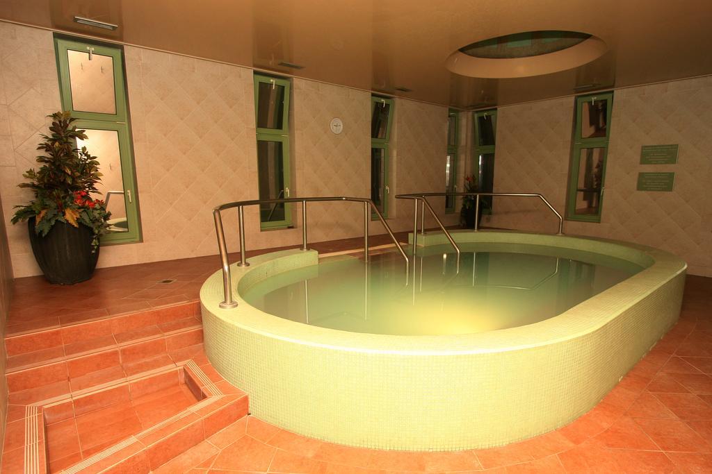 Thermal Hotel Harkany Exterior photo